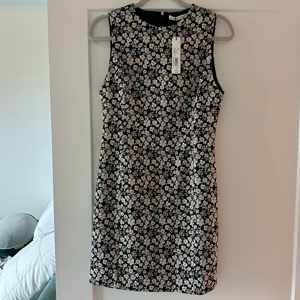 Alice and Olivia dress/ size 6 NWT